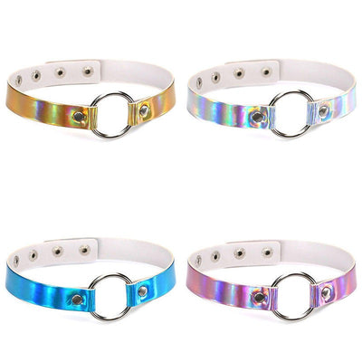 Retro Revival - Trinity Holographic Chokers - O-Ring - A close-fitting faux leather choker necklace with an O-ring decoration in the front.