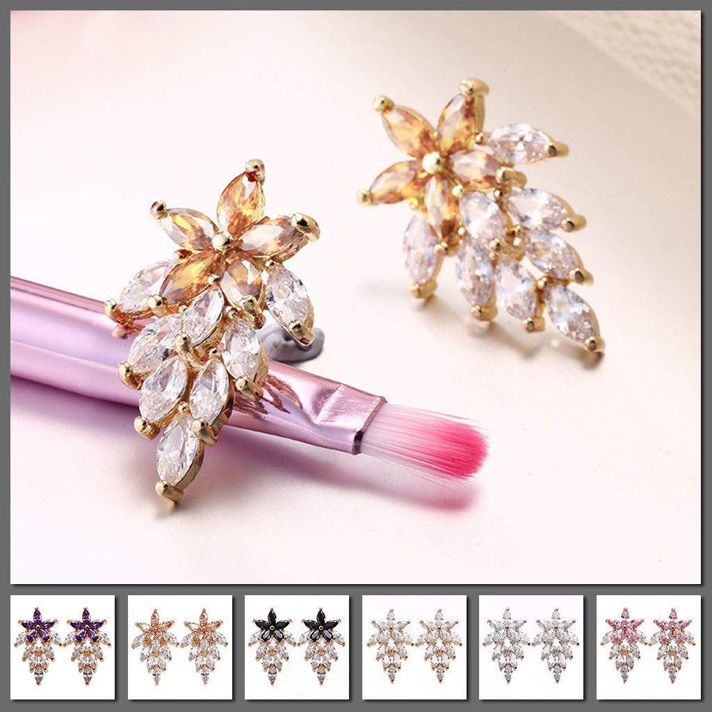 Bijoux Astraea Earrings - Adorable small stud earrings with a floral motif, adorned with sparkling crystals.