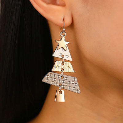 Little Slice Of Christmas Set - A cute silver and gold pendant and earrings set featuring a stylised Christmas tree, cut into slices and strung together with chain links.