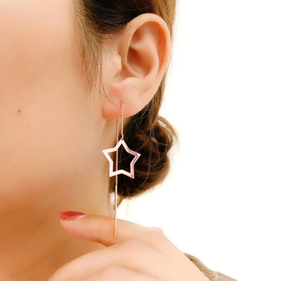 Rihanna Superstar Threader Earrings - A simple five-pointed hollow star attached to a long threader chain.