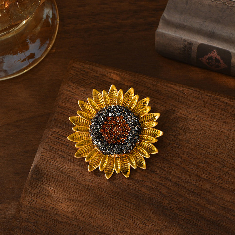 Elidi Sunflower Brooch