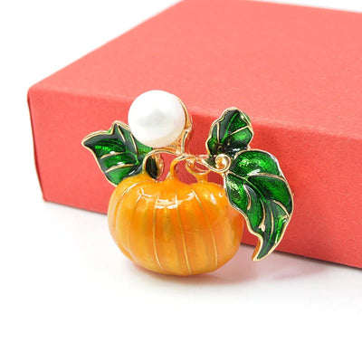 The Grocer's Brooches - A set of fruit & vege themed brooches in an assortment if vibrant, delicious colours and designs.