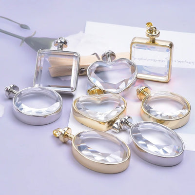 Cheeky Crafter DIY Floating Locket Kit - Assorted empty floating lockets in gold or silver coloured, and either circle, heart, oval, or square shaped.