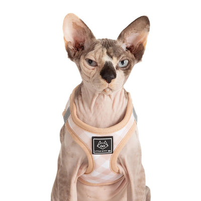 Little Kitty Co. Cat Step-In Harness - Latte Gingham is a soft, tasty pastel brown, perfect for the classy kitty who doesn't need bright colours to stand out from the cafe crowd.