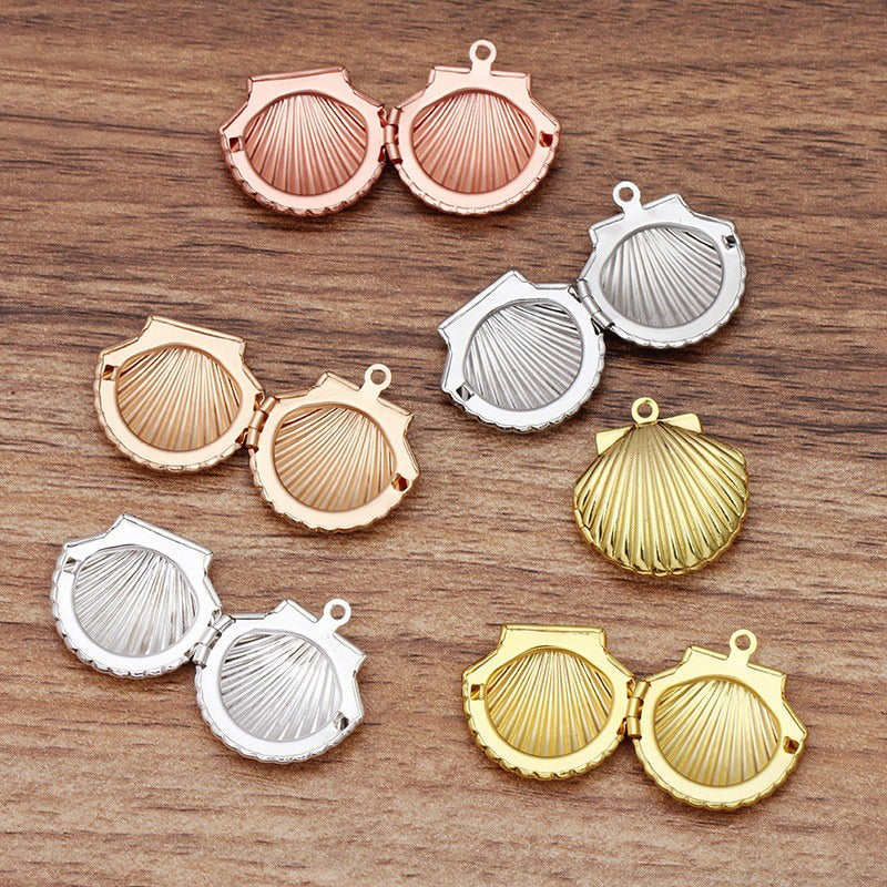 Lovely Lockets - Shell