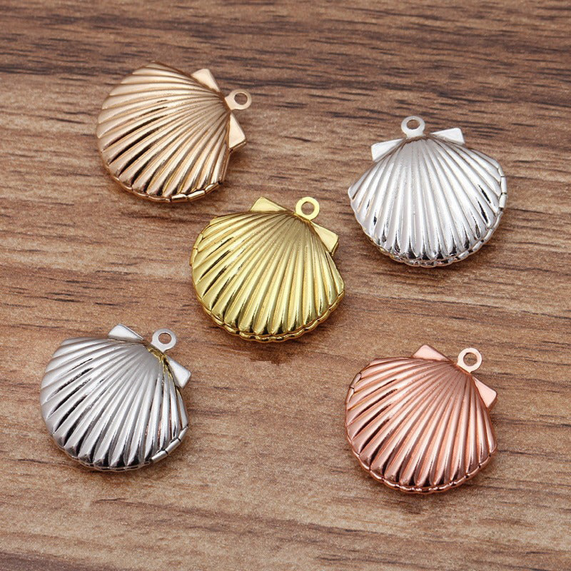 Lovely Lockets - Shell