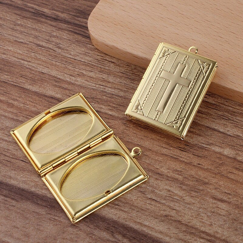 Locket bible Clearance