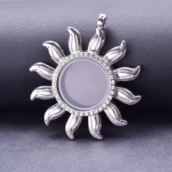Apollo Magnetic Floating Locket