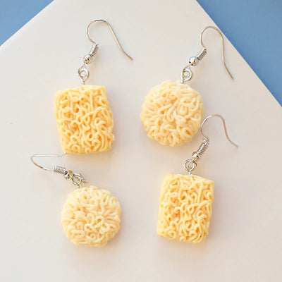 Teenytopia Savoury Ramen Earrings - Cute earrings that look like little cakes of uncooked ramen noodles.